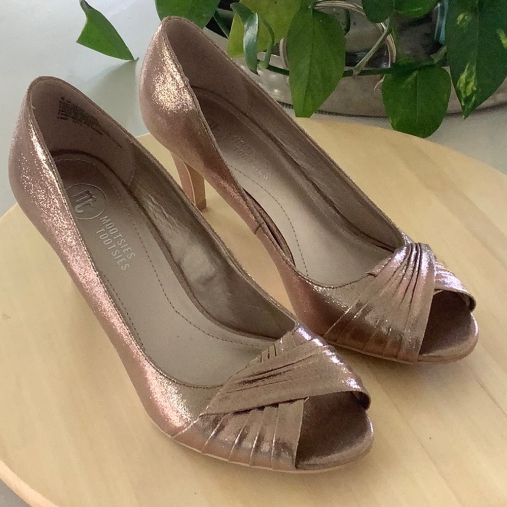 Mootsies Tootsies Metallic Heels with Elegant Ruched Design